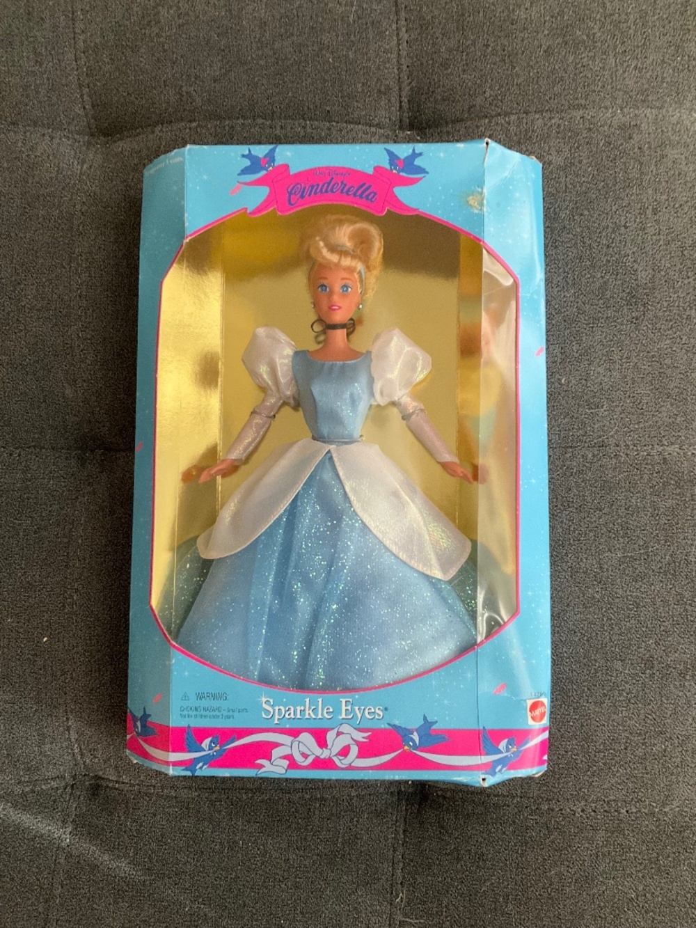 NIB Walt Disney's Cinderella Sparkle Eyes Doll